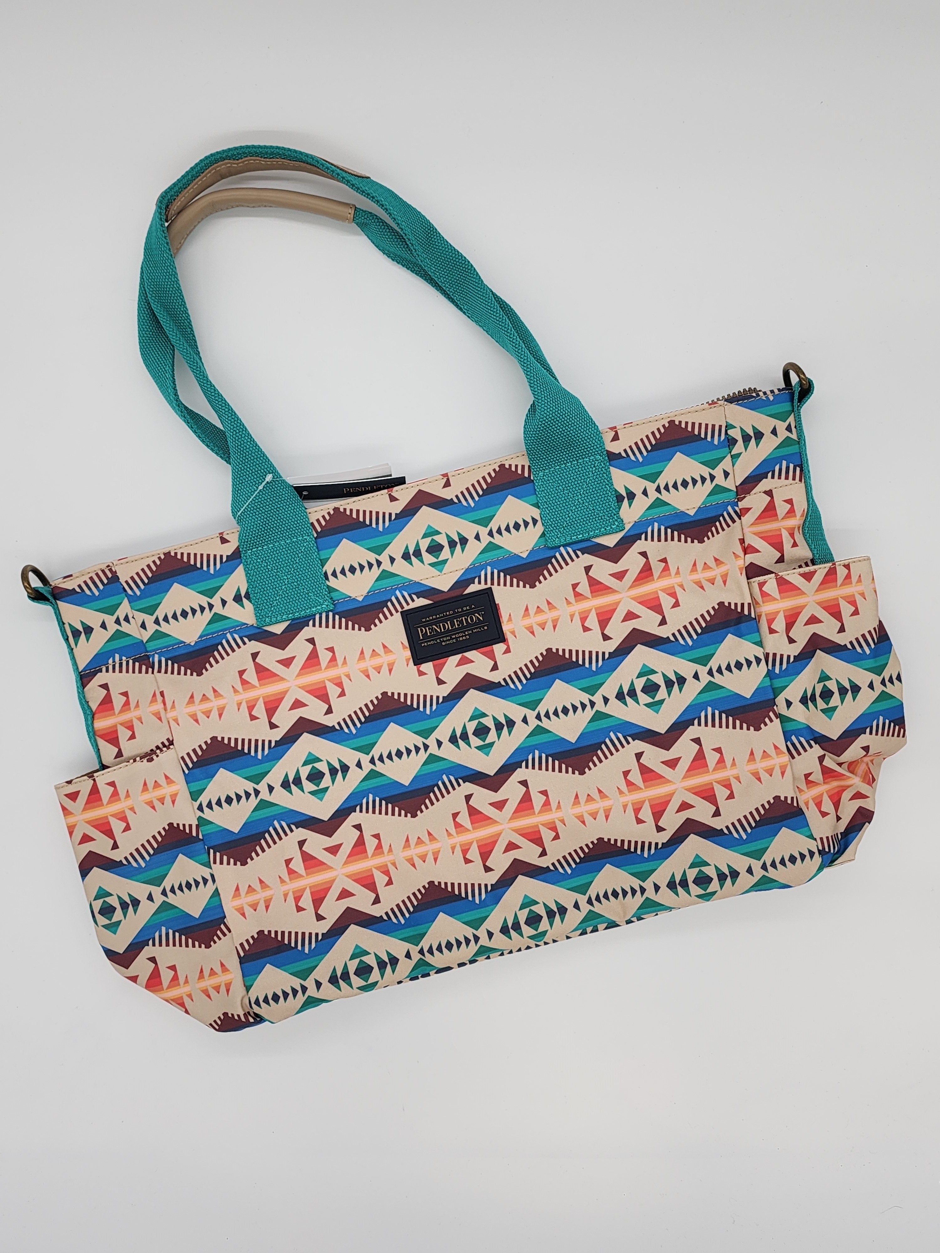 Pendleton® Zip up tote – LOREC Ranch Boutique